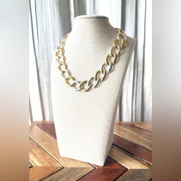 Gold and silver-tone chunky necklace - Picture 2 of 4